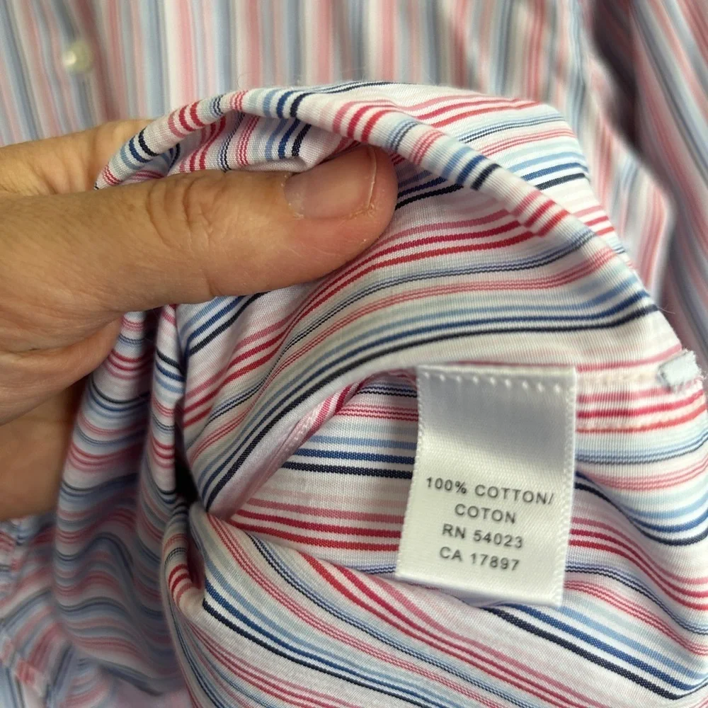 Banana Republic Blue and Pink Dress Shirt Vertical Stripes size L 16-16.5 neck.